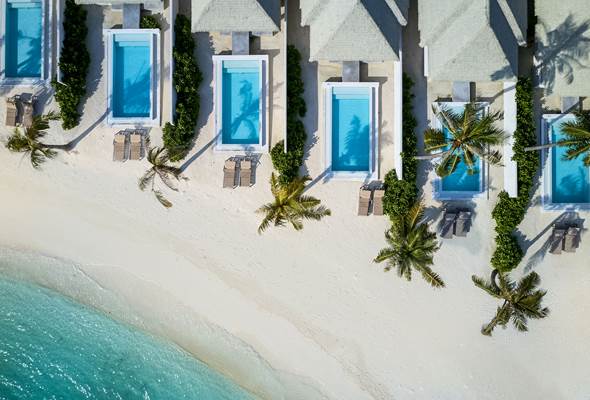 Aerial View Grand Beach Suite with Pool_2