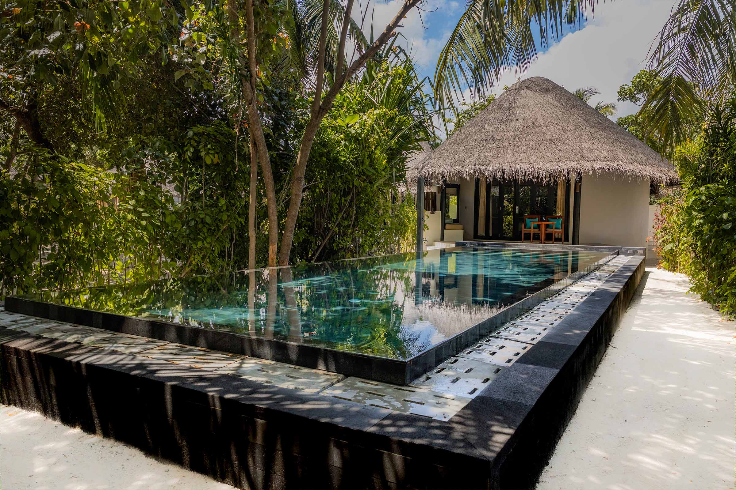 Beach Villa with Pool