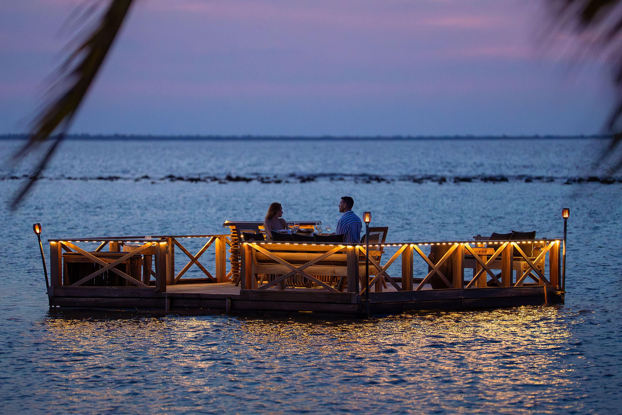 Aqua Lounge Floating Dining