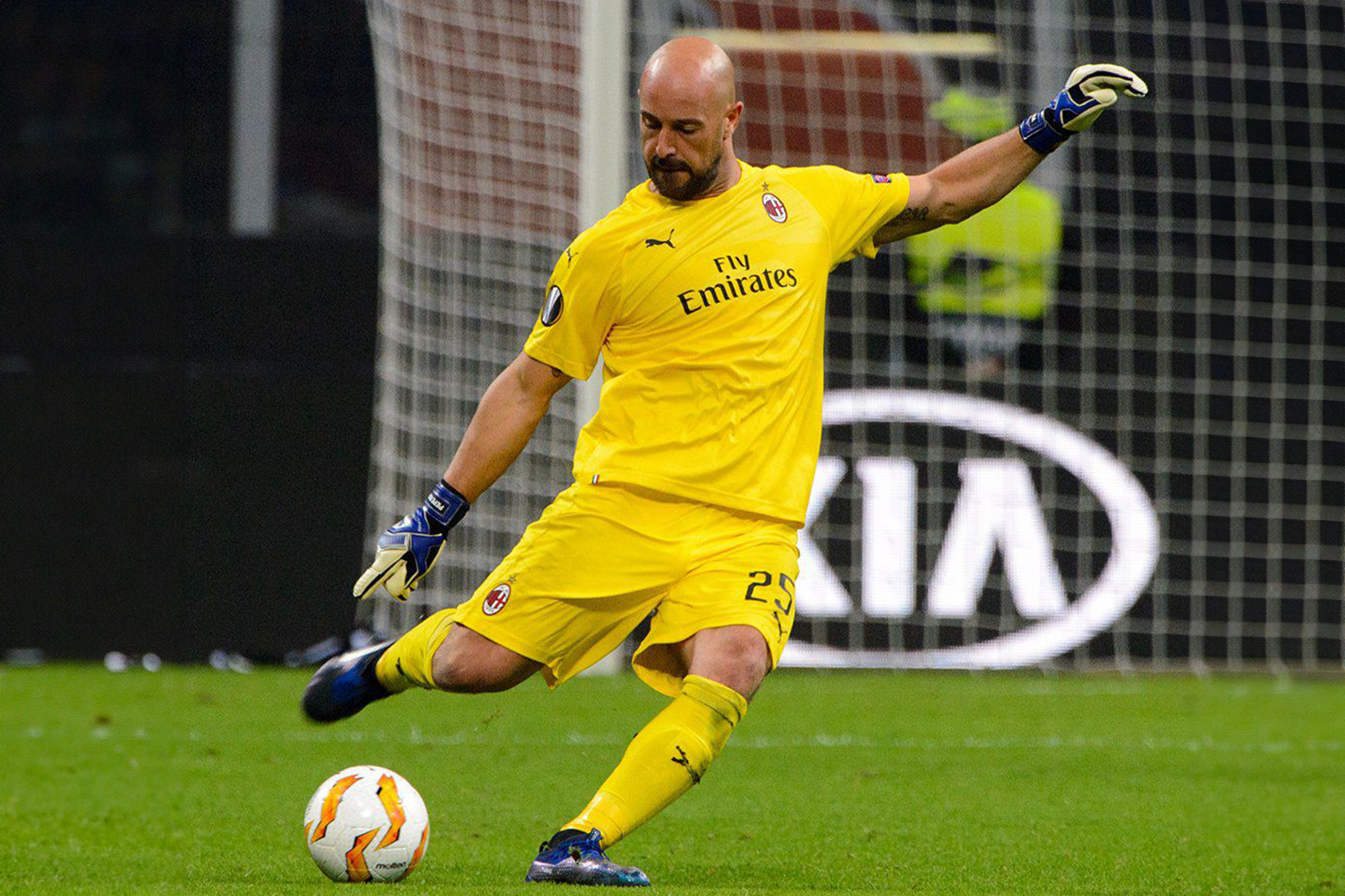 Pepe Reina Footbal Camp At Siyam World 1