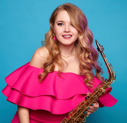 Jazz Saxophonist Eliza Sax