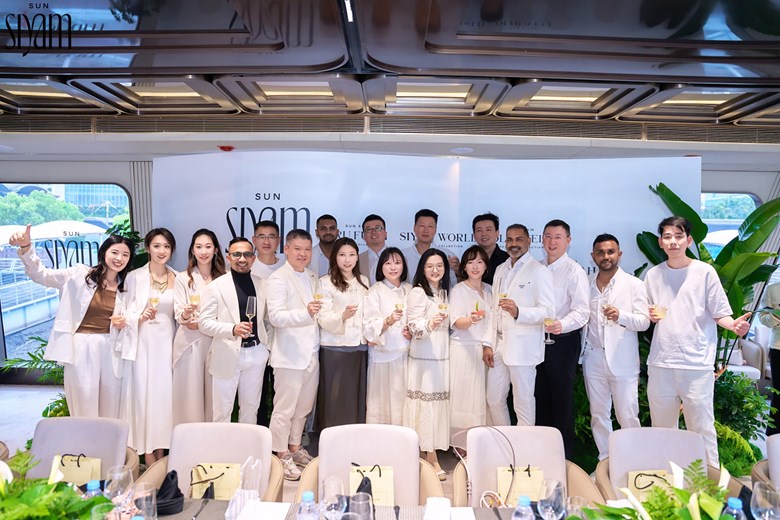 Sun Siyam Exclusive Partners