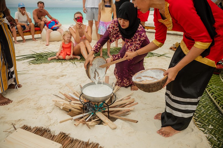 Traditional Coconut Oil Making