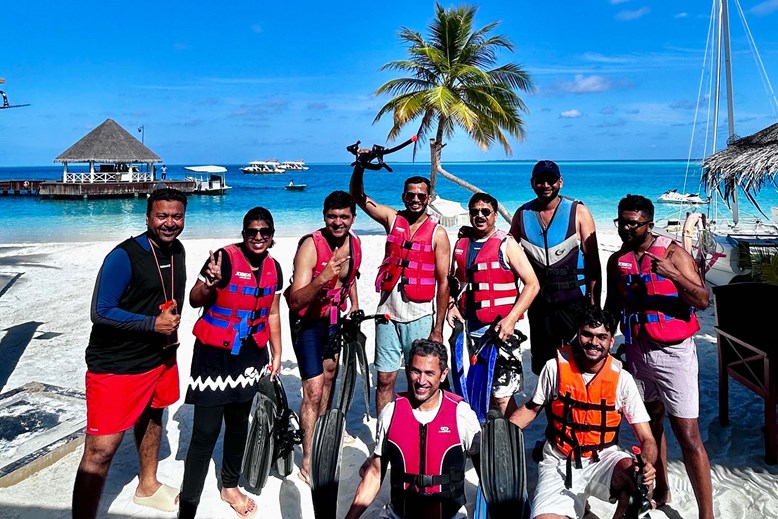 Sun SIyam Vilu Reef host Indian Top selling patners