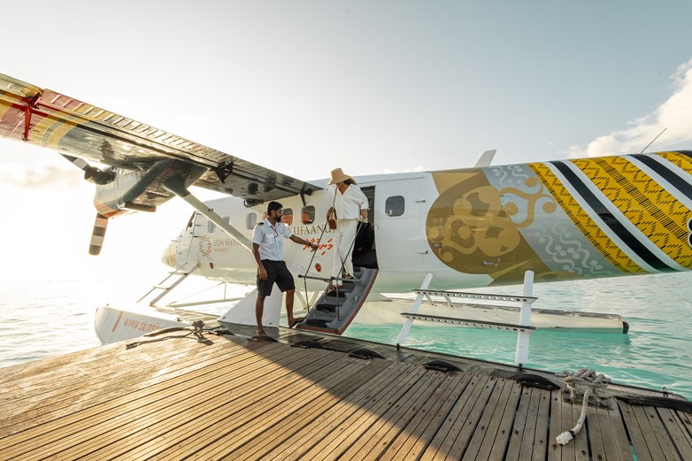 Sun Siyam Seaplane