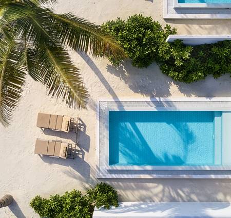 Aerial View Grand Beach Suite with Pool_5